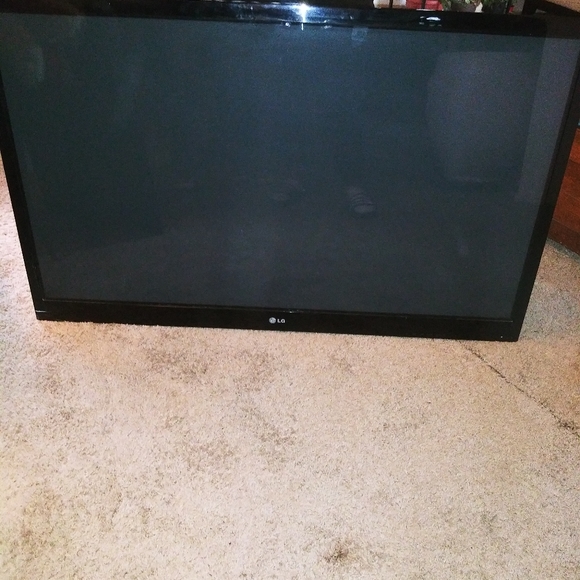 Plasma TV - Picture 1 of 3